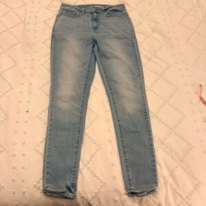 Levi Strauss High Rise Skinny size 28
